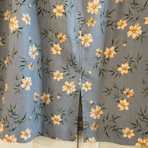 🌼 Vintage Liz Claiborne Linen Maxi Floral Skirt , in Size: 12 ✨ - Picture 4 of 17